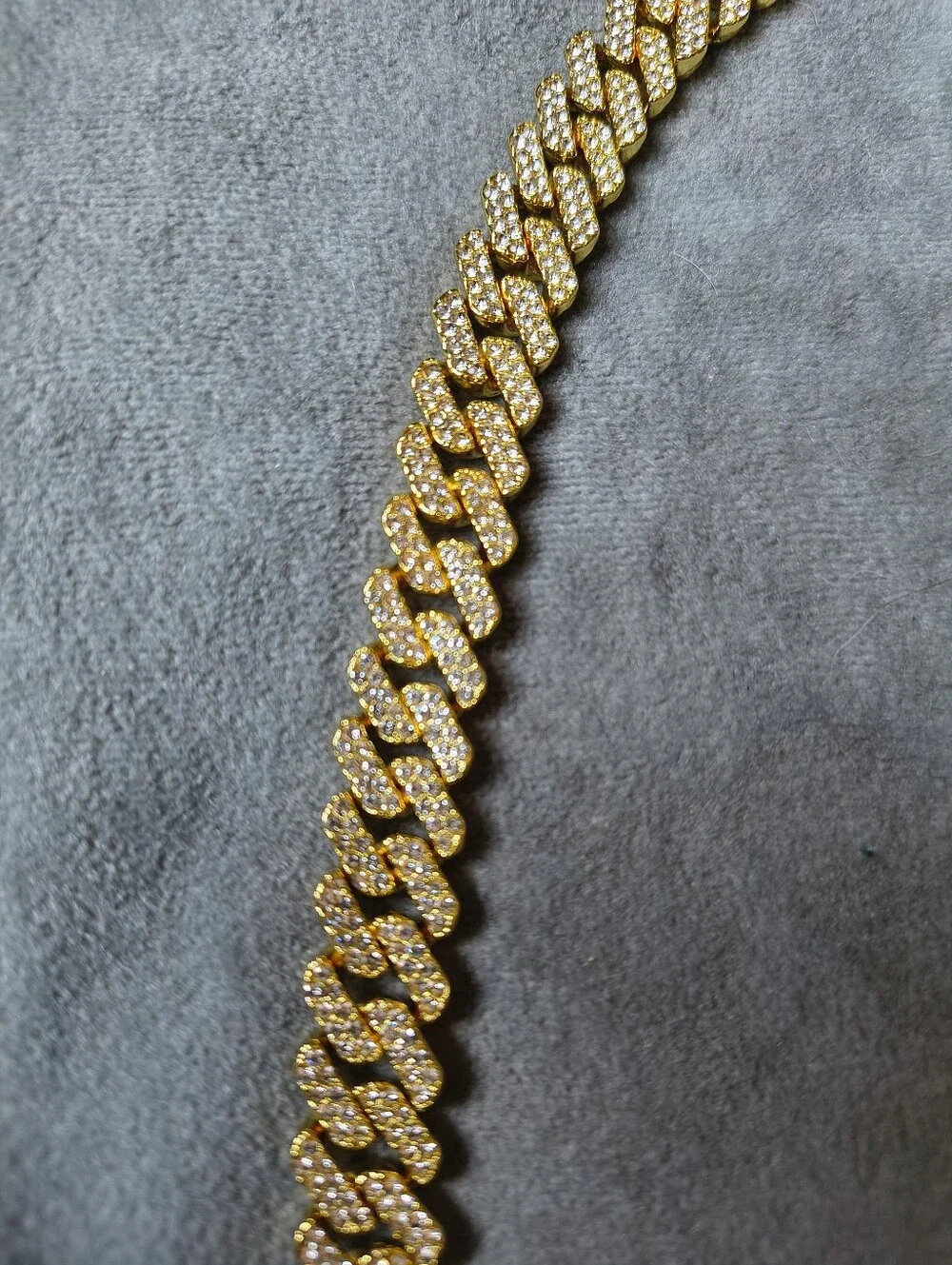 Invicta Elements Men's Iced out Cuban Chain Necklace, Gold (80830)